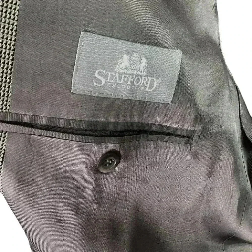 Stafford Blazer Jacket Men 48R Beige Black Check Silk Wool Classic Sport Coat